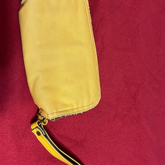 Yellow Wristlet - Picture 4 of 4